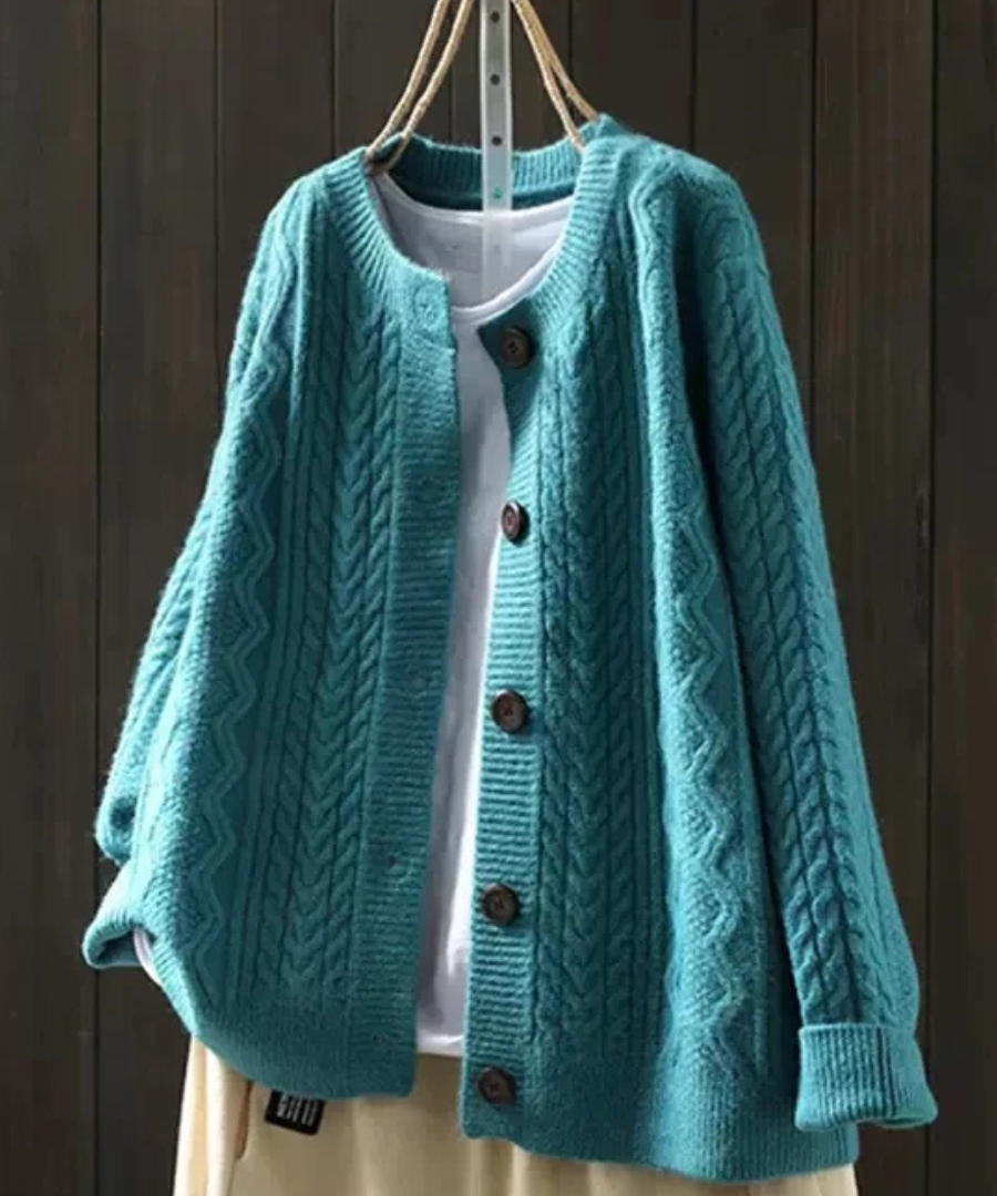Lorença - Knitted Cable Cardigan