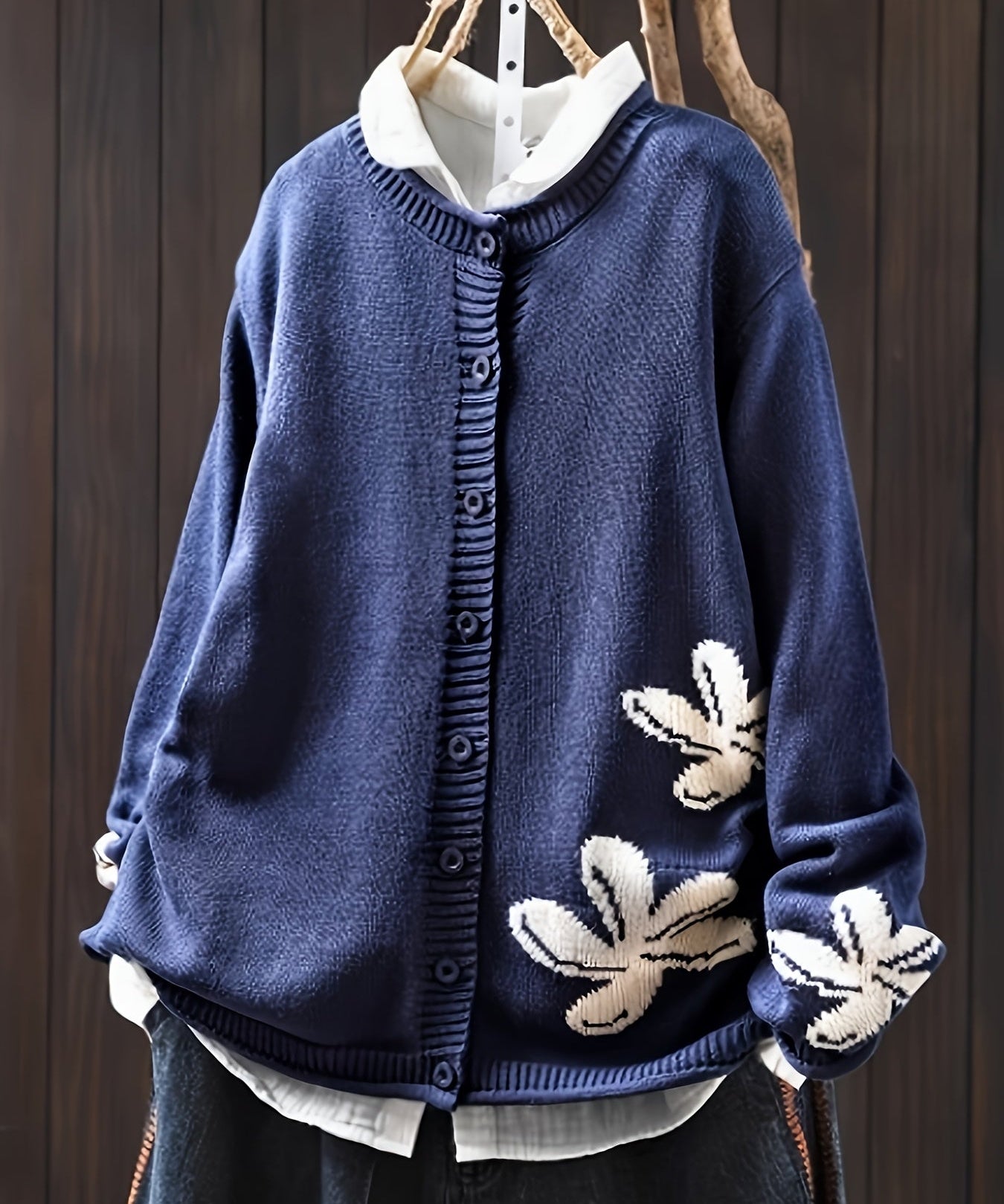 Safira - Cardigan with Floral Pattern