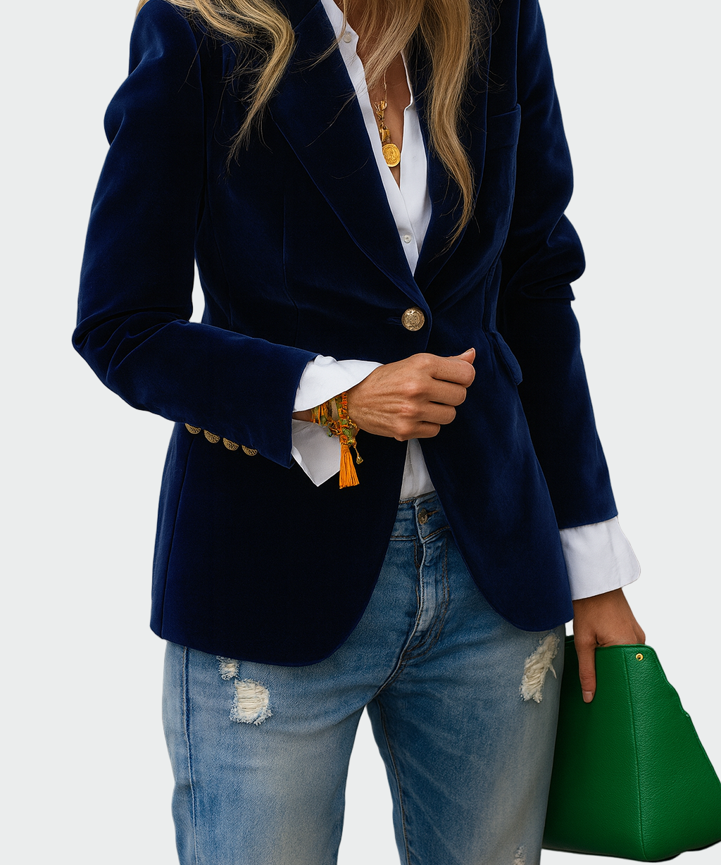 Coat in luxurious fabric