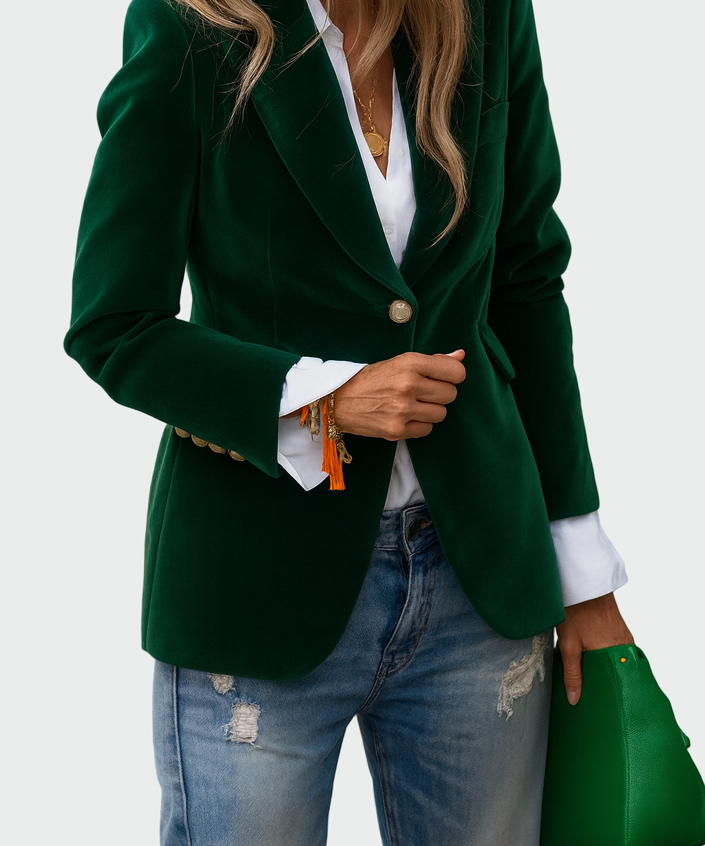 Coat in luxurious fabric
