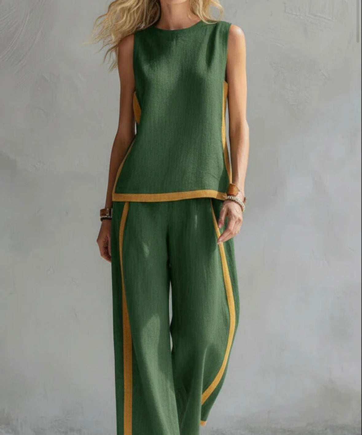 Carmen | Elegant Two-Piece Set