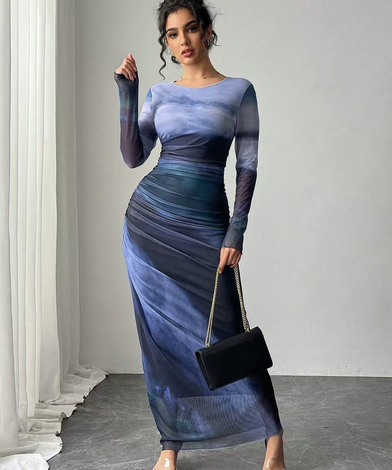 Natalia | Comfortable Printed Long Sleeve Maxi Bodycon Dress